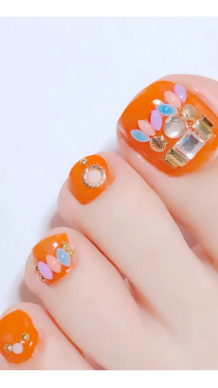 ジュエリーストーンシール/lacoraran/ネイルシールの人気ショート動画