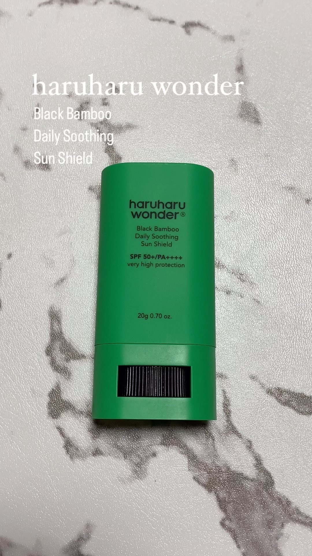 ブラックバンブーデイリー スージングサンシールド 20g SPF 50+/PA++++/haruharu wonder/日焼け止めスティックの動画クチコミ4つ目