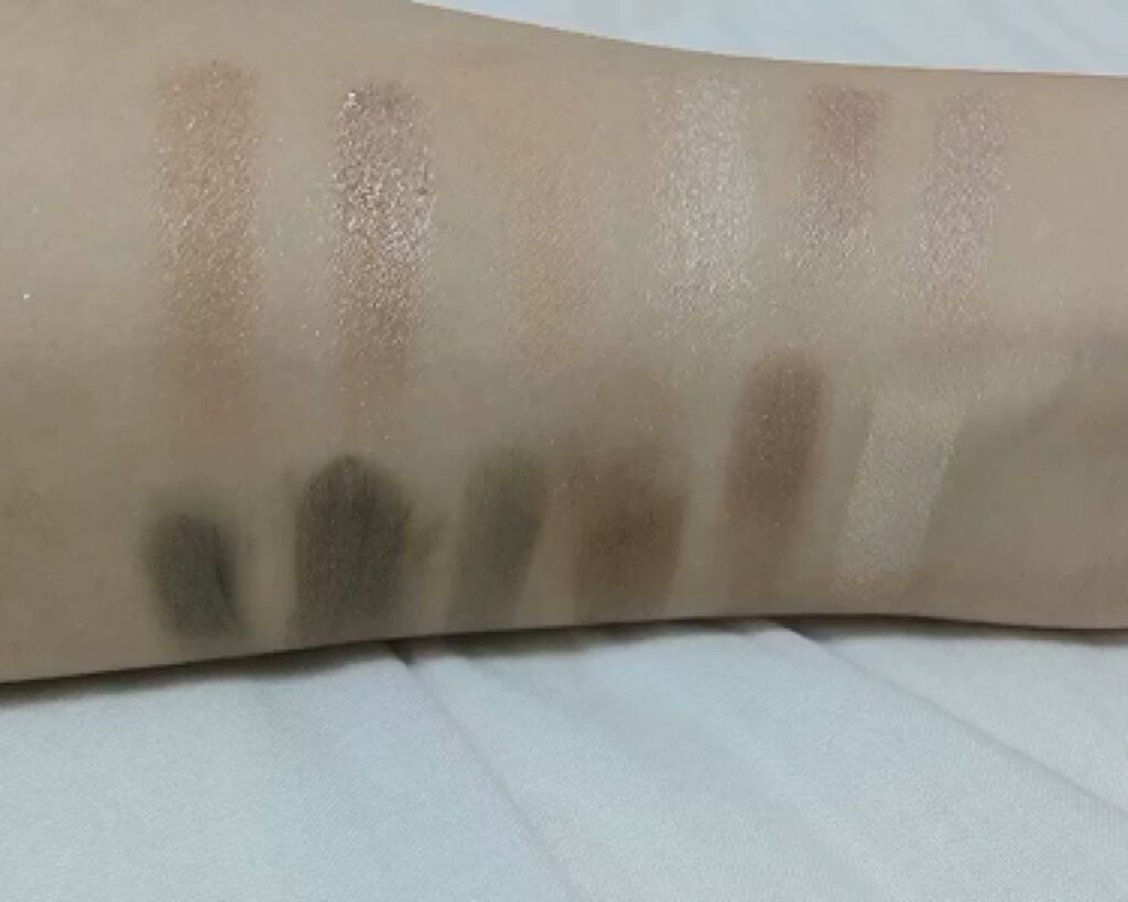 ディアダイアリー・デイリーライフ/KISS NEW YORK/アイシャドウパレットの動画クチコミ3つ目