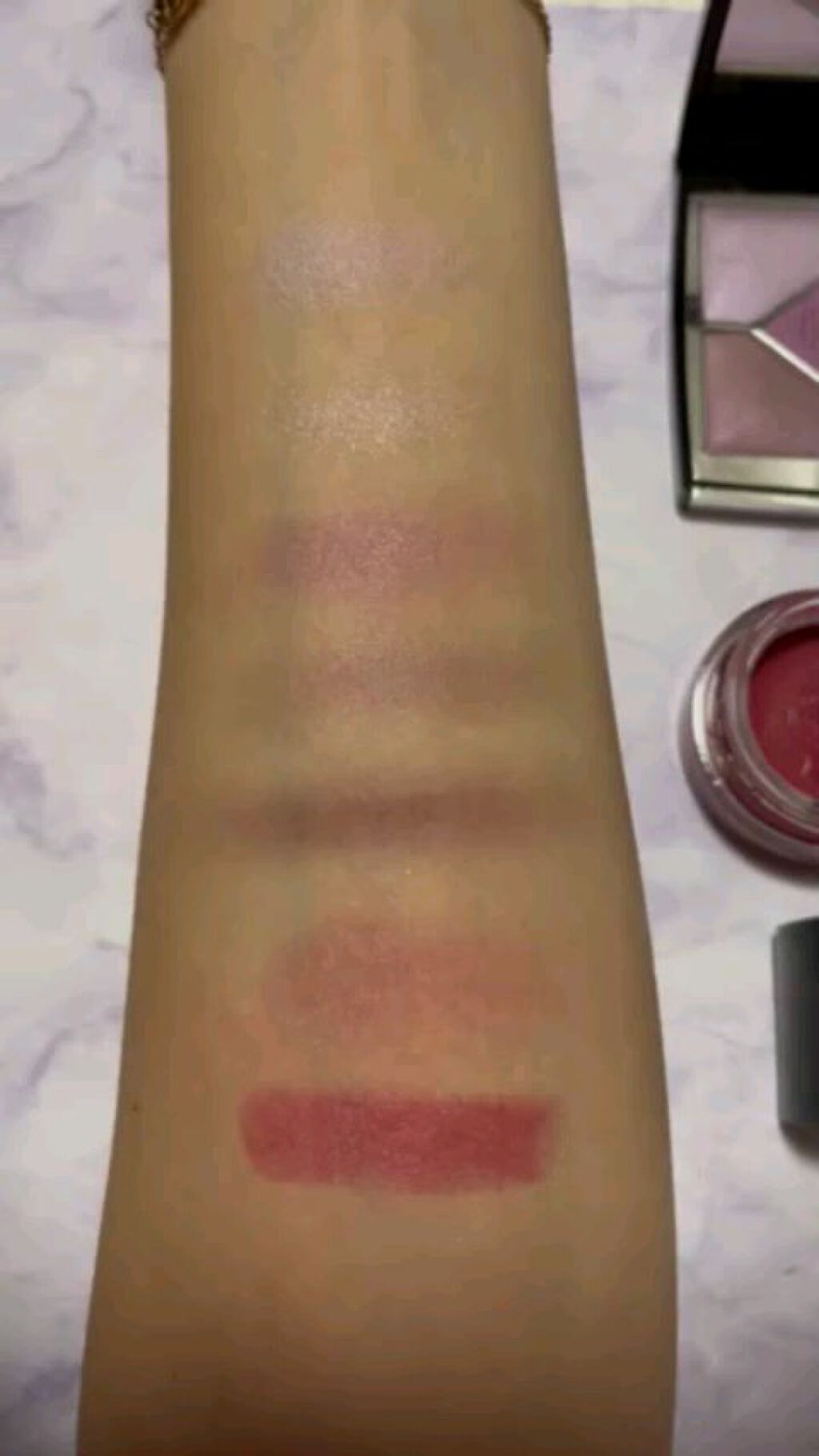  リップ＆チーク ボーム N°1 ドゥ シャネル/CHANEL/口紅を使ったクチコミ（3枚目）