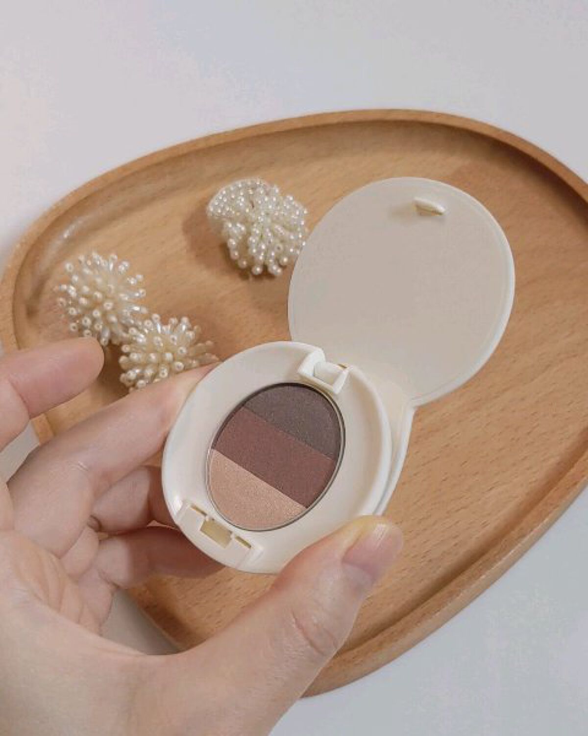 miffy アイシャドウパレット/ミッフィー メイクアップシリーズ/アイシャドウパレットの動画クチコミ1つ目