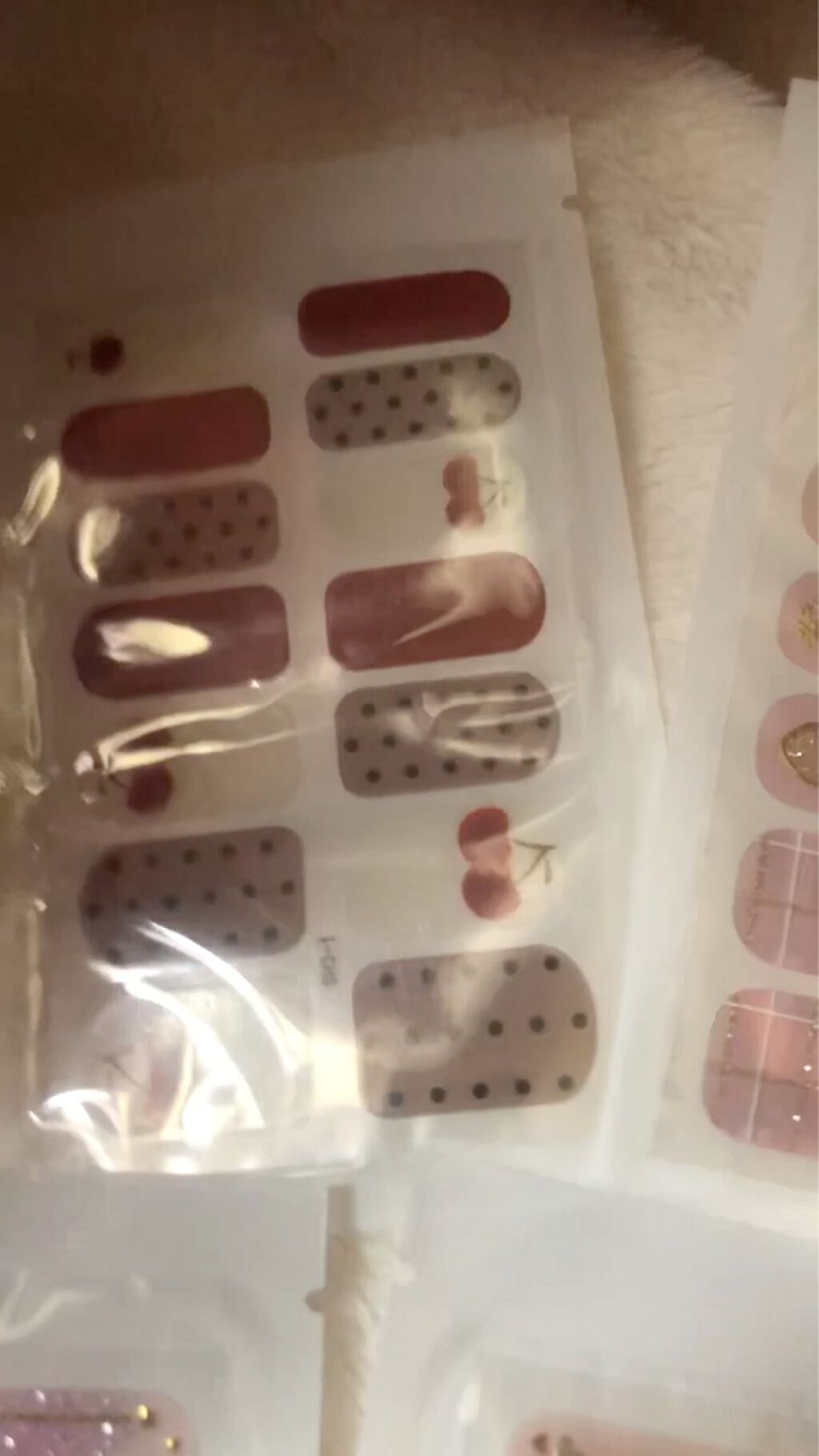 ネイルシール/Qoo10/ネイルシールを使ったクチコミ（3枚目）