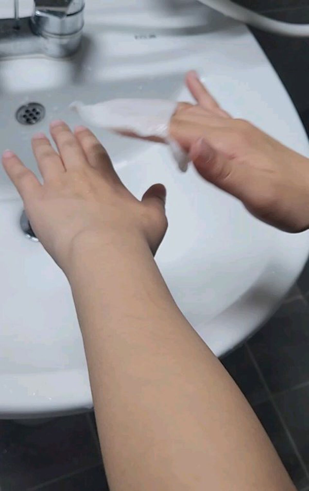 dellaborn cherry bubble cleansing pad/dellaborn/クレンジングシートを使ったクチコミ（1枚目）