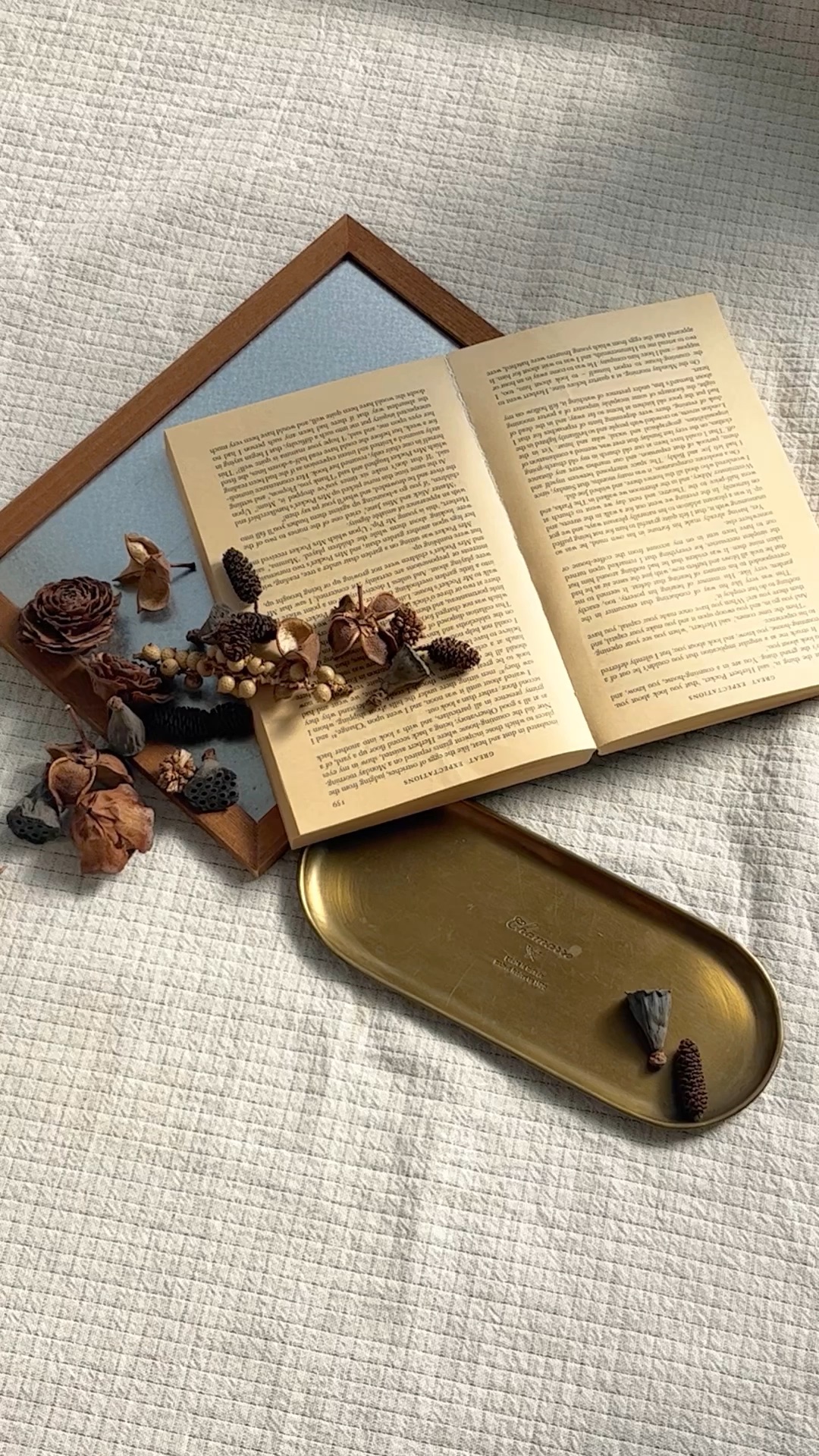 マスクフィット コンシーラーパレット/TIRTIR(ティルティル)/パレットコンシーラーの人気ショート動画