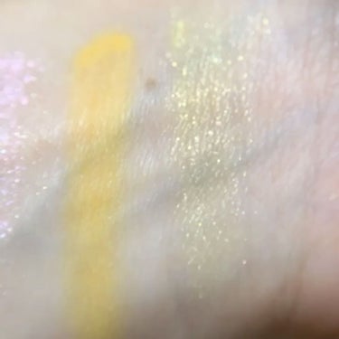 UR GLAM　BLOOMING EYE COLOR PALETTE/U R GLAM/パウダーアイシャドウを使ったクチコミ（4枚目）