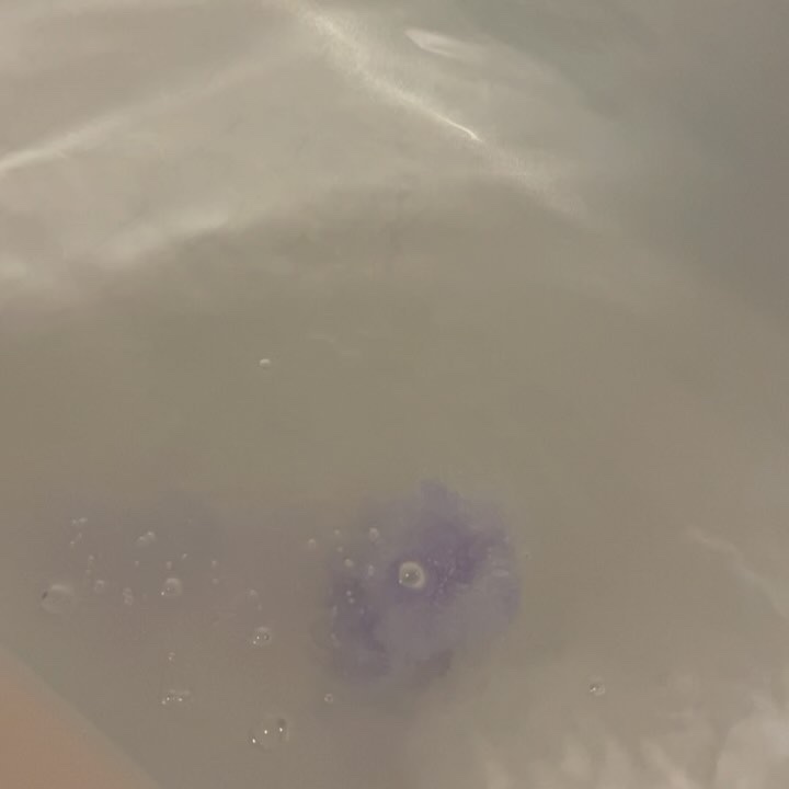 カームナイトドリーミング　バスタブレット/YOLU/炭酸系入浴剤の動画クチコミ5つ目