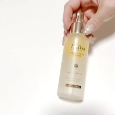 ウォータフルトーンアップサンクリーム/ダルバ/日焼け止めクリームを使ったクチコミ（3枚目）