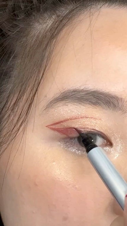 ドロップアイズスティックグリッツ/BLACK ROUGE/スティックアイシャドウの人気ショート動画