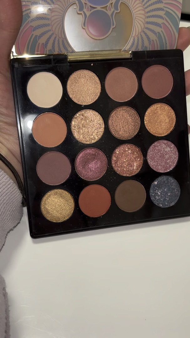 大英博物館 エジプトシリーズ アイシャドウパレット/ZEESEA/アイシャドウパレットの動画クチコミ4つ目