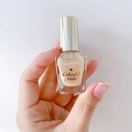 カラフルネイルズ/キャンメイク/マニキュアの人気ショート動画