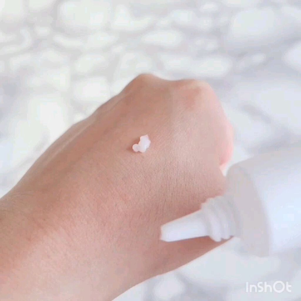 薬用ホワイトリンクルクリーム/NALC/フェイスクリームの動画クチコミ1つ目