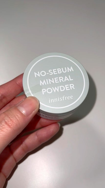 ノーセバム ミネラルパウダー N/innisfree/ルースパウダーの人気ショート動画