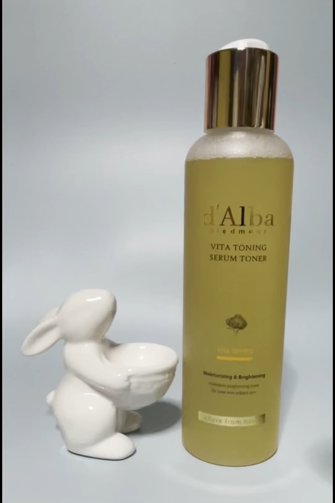 ビタトーニングカプセルセラム/ダルバ/美容液の人気ショート動画