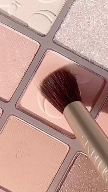 シャドウパレット/dasique/アイシャドウパレットの人気ショート動画