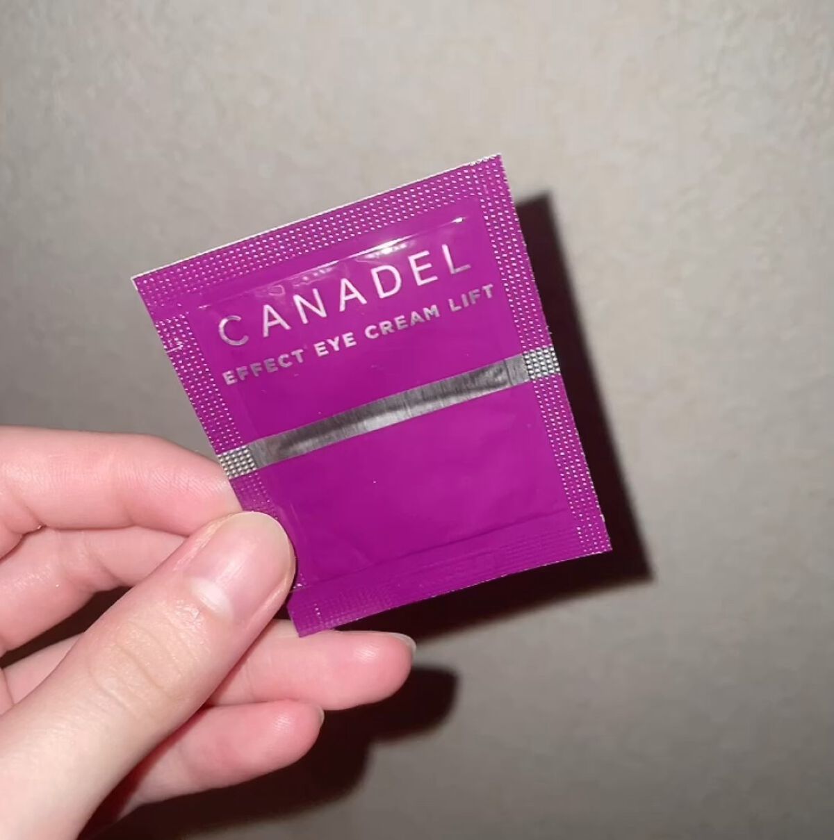 エフェクト アイクリーム リフト/CANADEL/アイケア・アイクリームの動画クチコミ3つ目