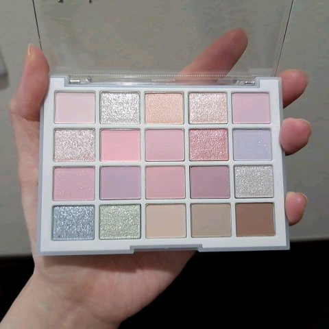 ムードシャドウパレット/dasique/アイシャドウパレットの人気ショート動画