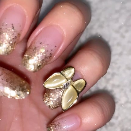 Naility! ステップレスジェル UVトップジェル/Naility!/ジェルネイルの動画クチコミ1つ目