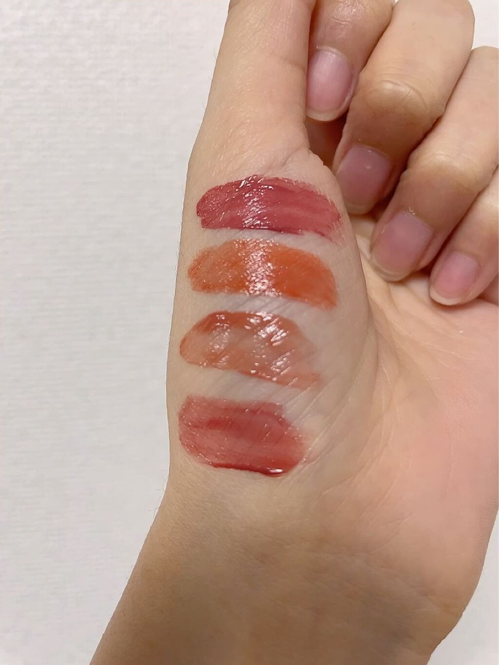 ルージュ ピュールクチュール ヴェルニ ヴィニルクリーム/YVES SAINT LAURENT BEAUTE/口紅を使ったクチコミ（3枚目）