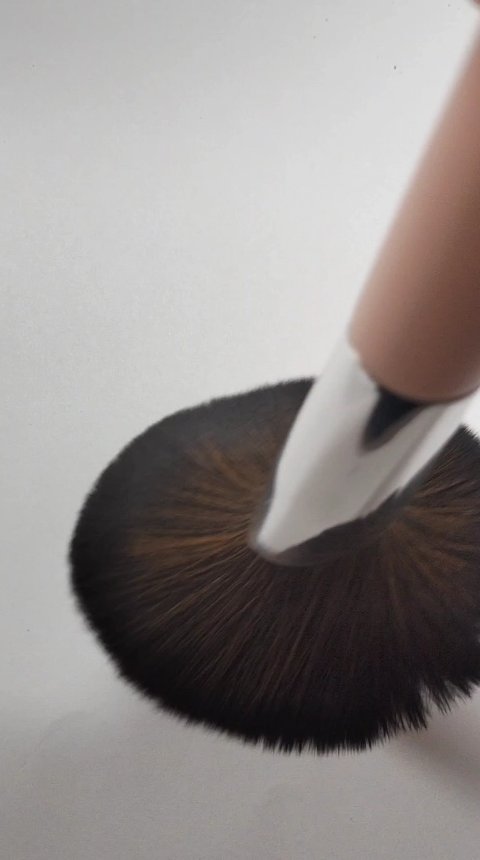 パウダー用メイクブラシ/Kirei&co./メイクブラシの動画クチコミ2つ目