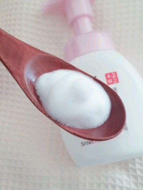 なめらか本舗 薬用WR泡洗顔 ホワイト【医薬部外品】 /なめらか本舗/泡洗顔の動画クチコミ3つ目