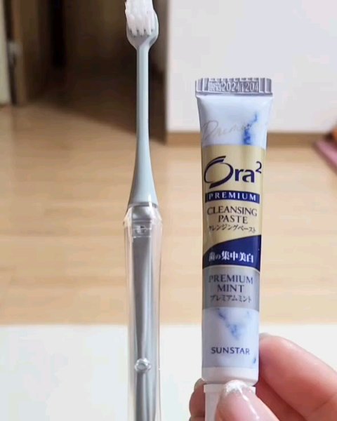 オーラツー プレミアム クレンジングペースト  プレミアムミント/オーラツー/歯磨き粉を使ったクチコミ（2枚目）