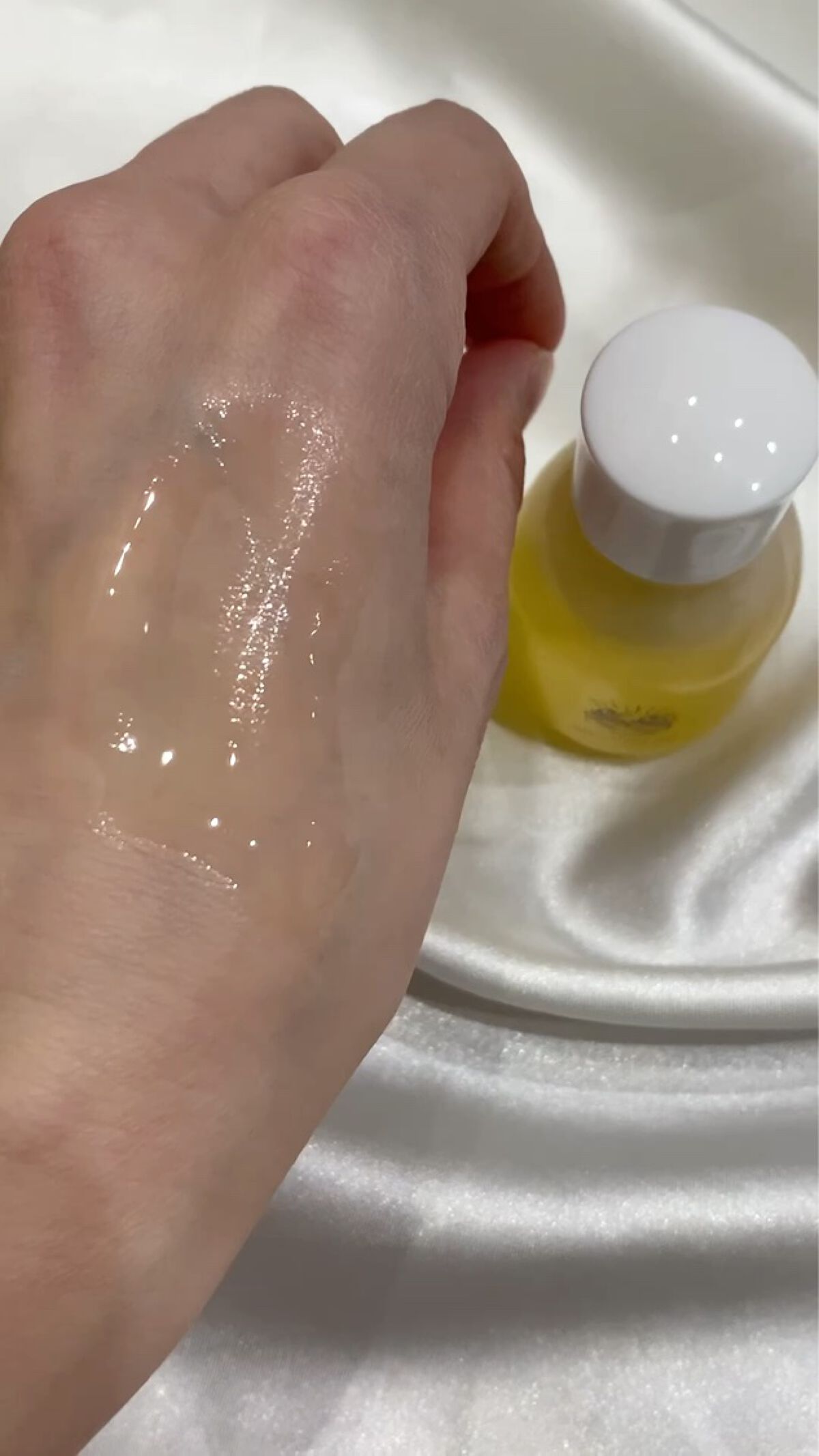 スージングオイル/SS by WHOMEE/フェイスオイルの動画クチコミ5つ目