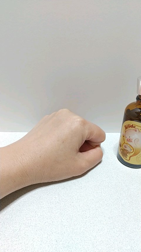 ウィッチピギーヘル ポアビフィダ ピュアアンプル/Elizavecca/ブースター・導入液を使ったクチコミ（2枚目）