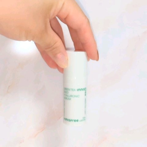 グリーンティーシード ヒアルロン セラム　/innisfree/美容液を使ったクチコミ（2枚目）