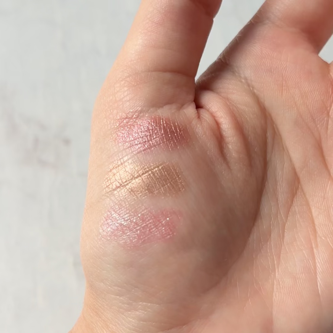 ロングウェア クリーム シャドウ スティック/BOBBI BROWN/スティックアイシャドウの動画クチコミ3つ目