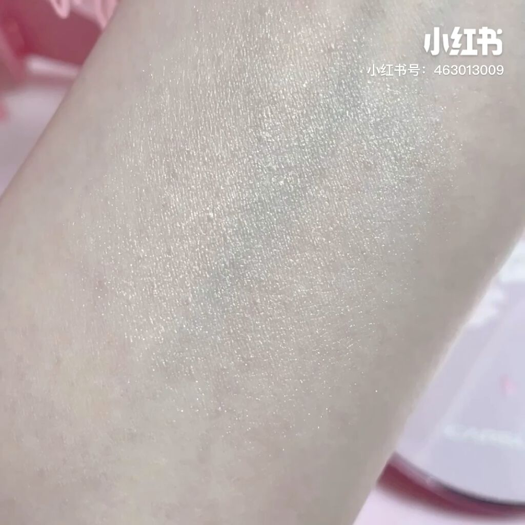 パールグロウパウダー/CARSLAN/パウダーハイライトの動画クチコミ1つ目