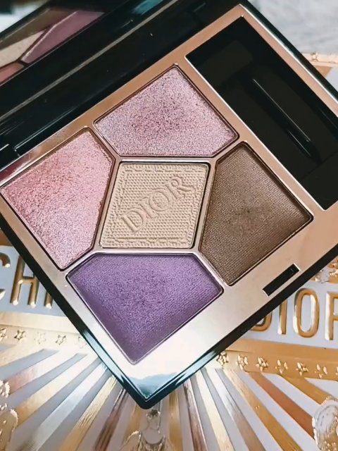 ディオールショウ サンク クルール/Dior/アイシャドウを使ったクチコミ（2枚目）