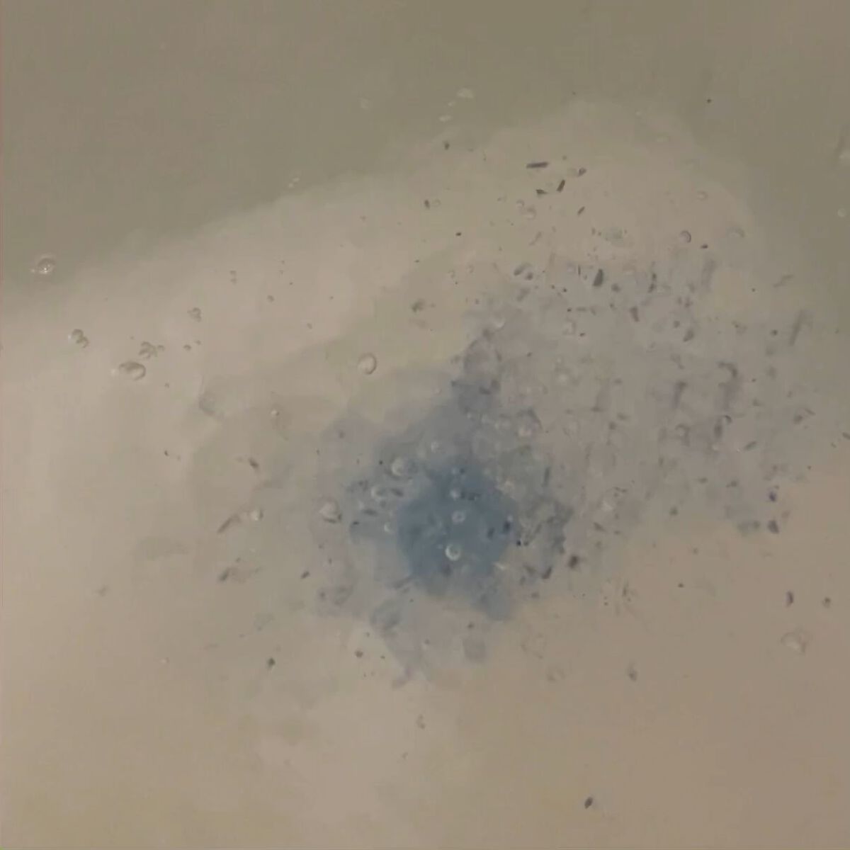 クナイプ グーテナハト バスソルト ホップ＆バレリアンの香り/クナイプ/無機塩系入浴剤を使ったクチコミ（2枚目）