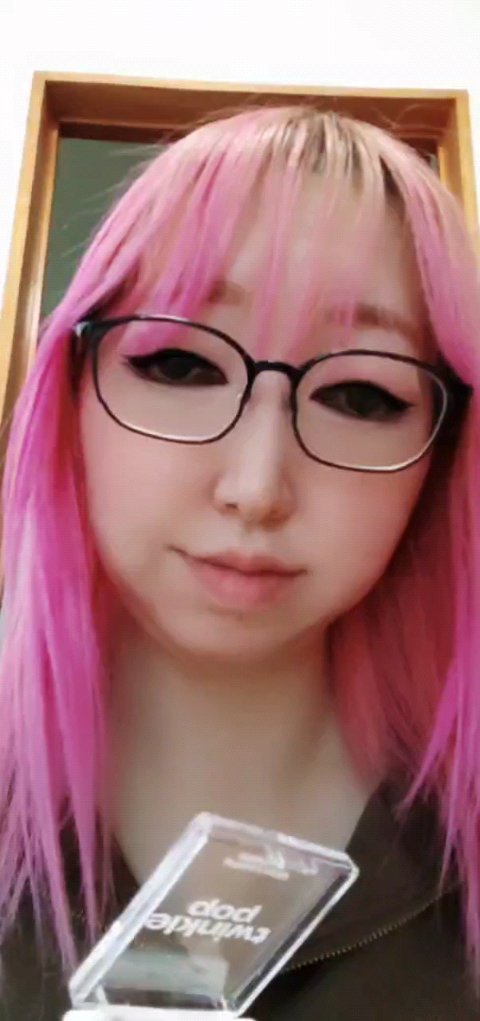 グリッターレイヤリングアイシャドウパレット/TWINKLE POP/アイシャドウパレットの動画クチコミ1つ目