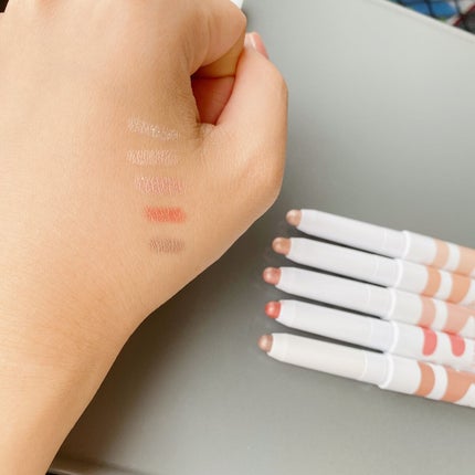 アイムスティックシャドウシマー/i’m meme/スティックアイシャドウの人気ショート動画