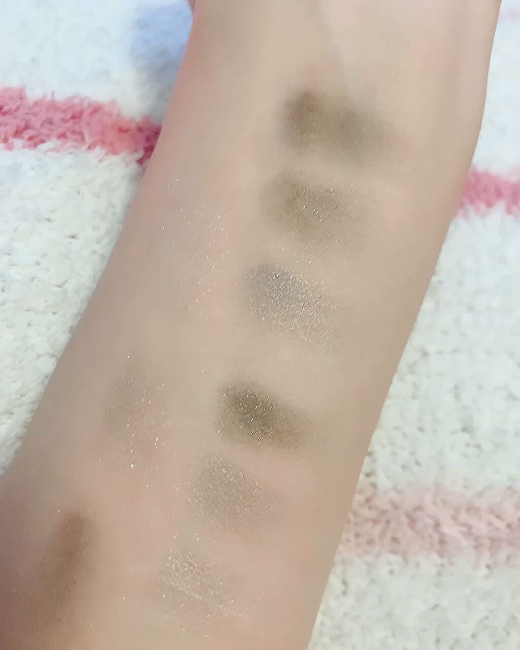 プリズム・イシム・アイズ/GIVENCHY/アイシャドウパレットの動画クチコミ4つ目