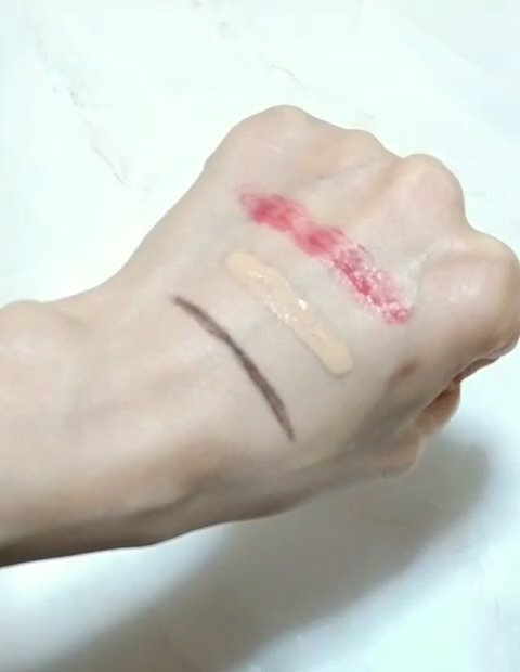 パーフェクトワンフォーカス スムースクレンジングバーム ディープブラック/PERFECT ONE  FOCUS/クレンジングバームを使ったクチコミ（1枚目）