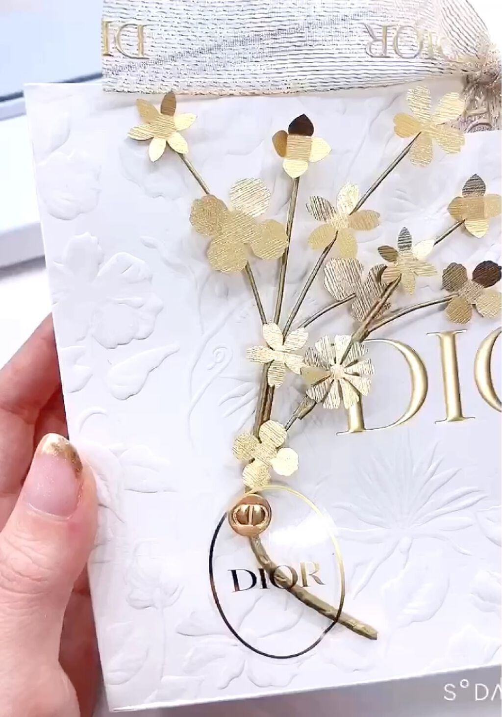 ディオールスキン フォーエヴァー クチュール ルミナイザー/Dior/プレストパウダーの人気ショート動画