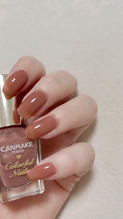 カラフルネイルズ/キャンメイク/マニキュアの人気ショート動画
