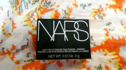 ライトリフレクティングセッティングパウダー プレスト N/NARS/プレストパウダーの人気ショート動画