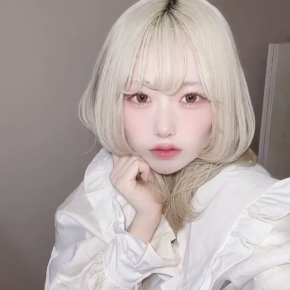 ラスティング フィニッシュ マシュマロエアリー リップスティック/リンメル ロンドン/口紅を使ったクチコミ（2枚目）