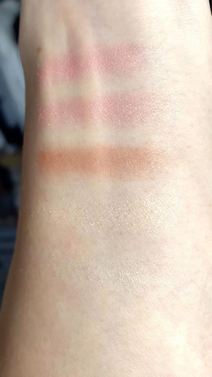 ブルームクチュール アイズ タイムレスグロウ/JILL STUART/アイシャドウパレットを使ったクチコミ(2枚目)