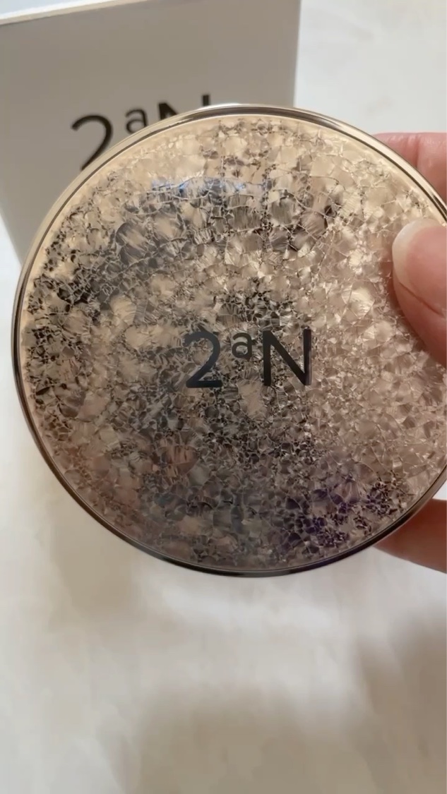 グリーミングテンションパクト/2aN/クリーム・エマルジョンファンデーションの動画クチコミ2つ目