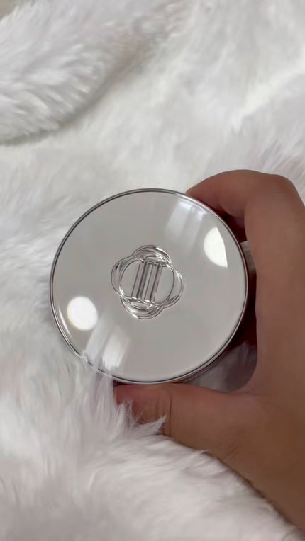 ブラーグローイクッション/Dinto/クッションファンデーションの動画クチコミ1つ目