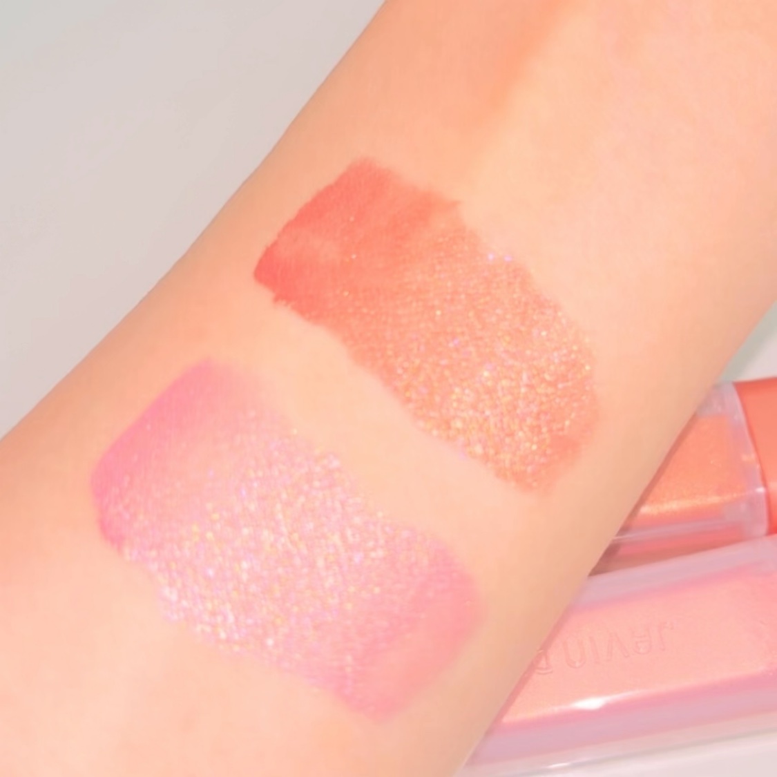 ウィンク アイ シマー ライト/Javin De Seoul/リキッドアイシャドウを使ったクチコミ（3枚目）