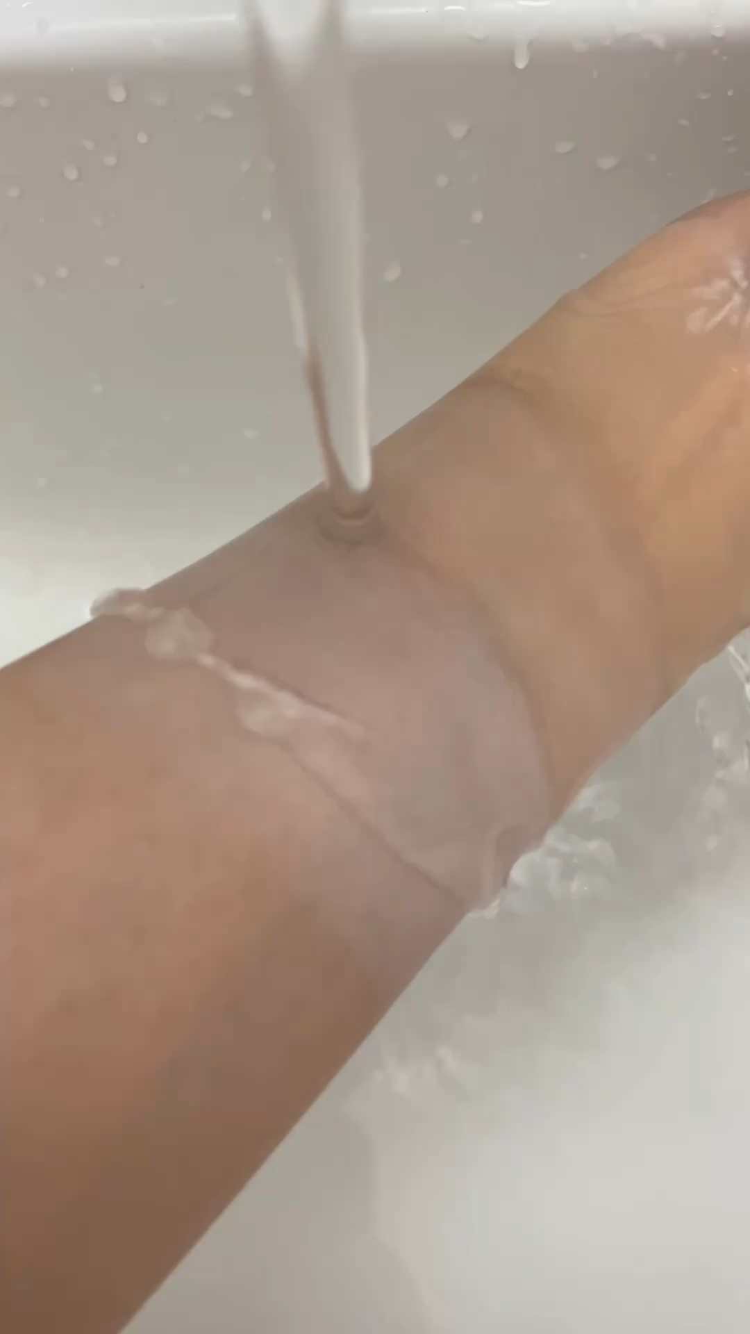 SPステイ ルミマット リキッド ファンデーション/MAYBELLINE NEW YORK/リキッドファンデーションの人気ショート動画