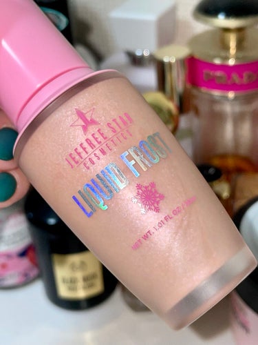 LIQUID FROST/Jeffree Star Cosmetics/ハイライトを使ったクチコミ（1枚目）