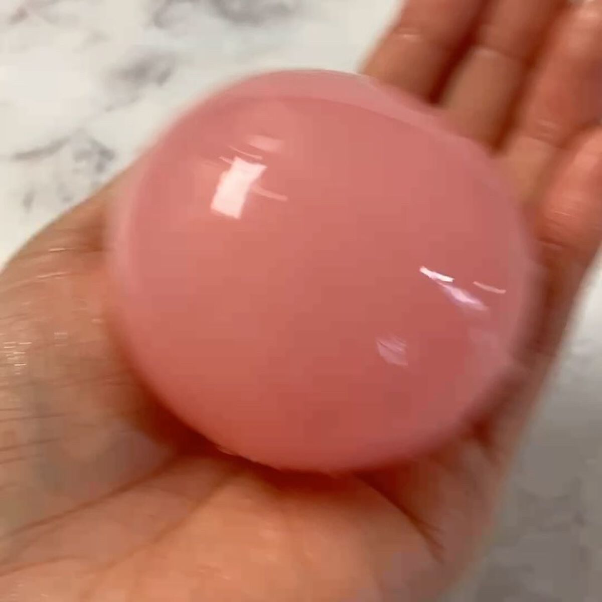 函館 桃/函館 蒟蒻しゃぼん/洗顔石鹸の動画クチコミ1つ目