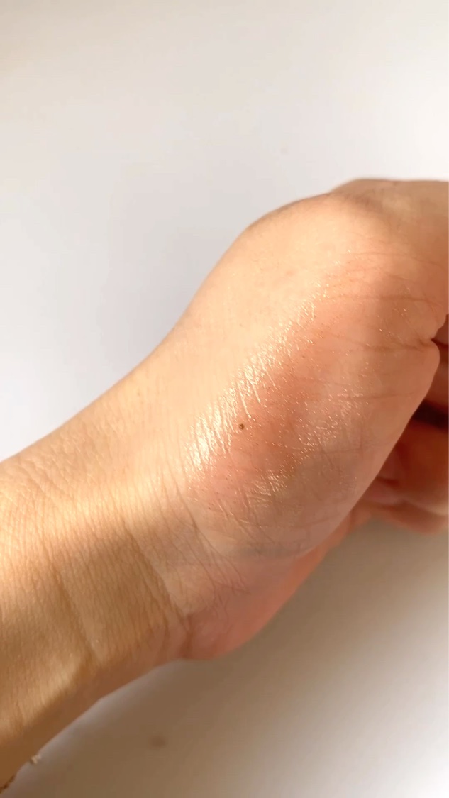 フィジー フィールズ リップ バーム/M・A・C/口紅を使ったクチコミ（3枚目）