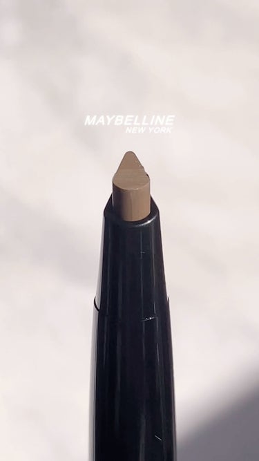 ファッションブロウ パウダーインペンシル N/MAYBELLINE NEW YORK/アイブロウペンシルの人気ショート動画