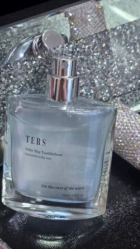 ＴＥＲＳトリートパフュームＯＣＯＷ(On the crest of the wave)/TERS/香水(レディース)を使ったクチコミ（1枚目）